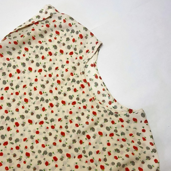 Floral Blouse - Picture 2 of 3